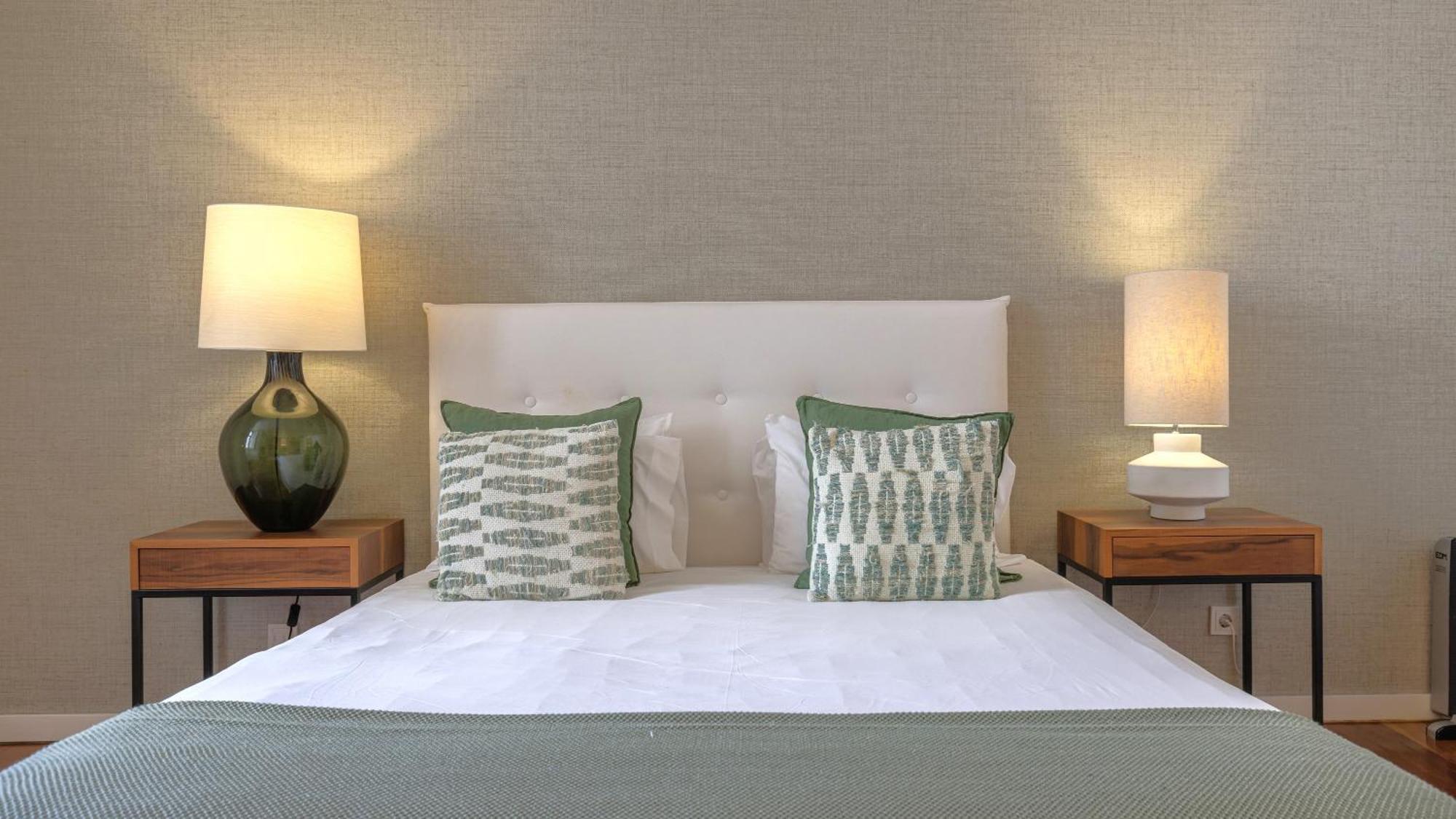 Lovelystay - Chiado 3Bedroom Wonder Lisabona Exterior foto
