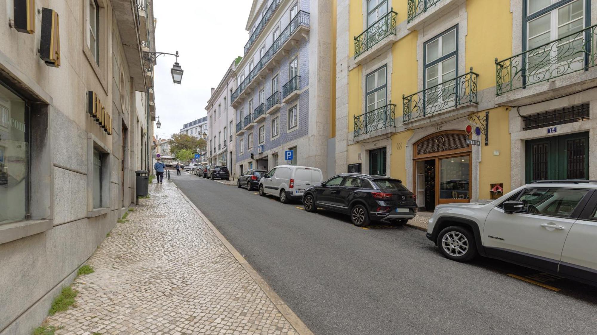 Lovelystay - Chiado 3Bedroom Wonder Lisabona Exterior foto