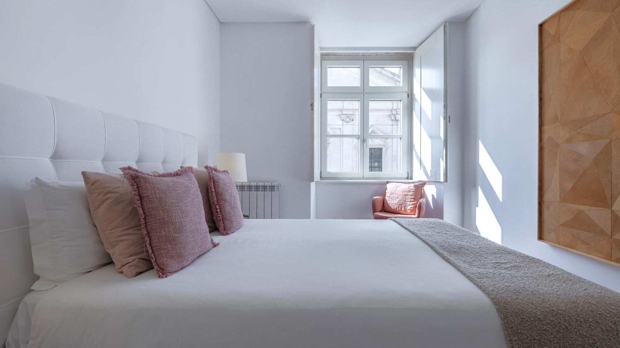 Lovelystay - Chiado 3Bedroom Wonder Lisabona Exterior foto